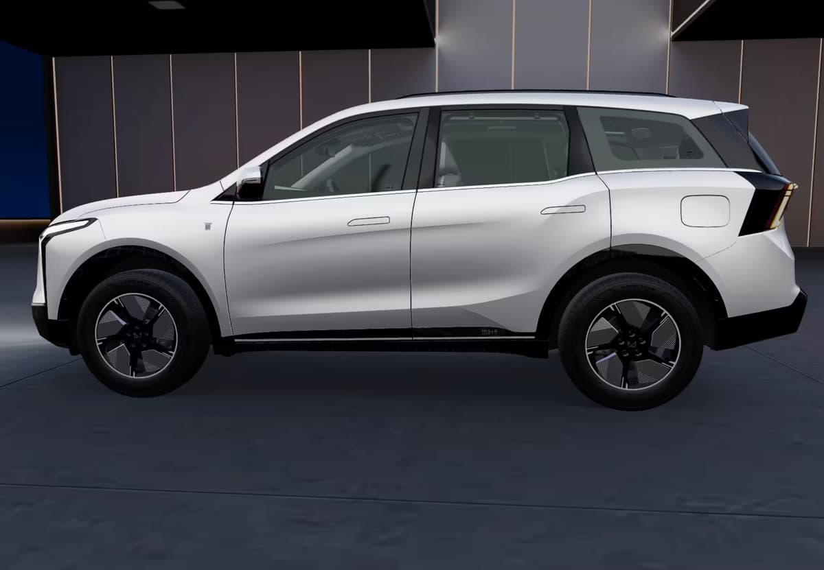 Mahindra XEV 9S Left Side View