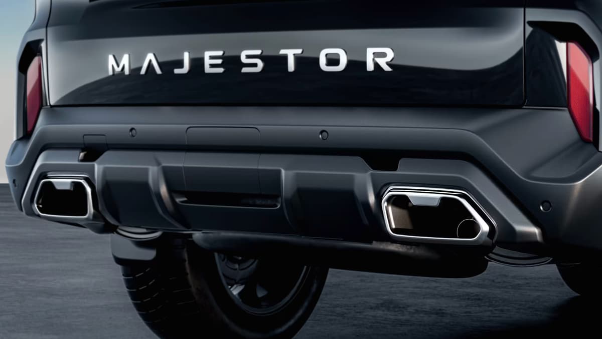  Dual Exhaust Tips 