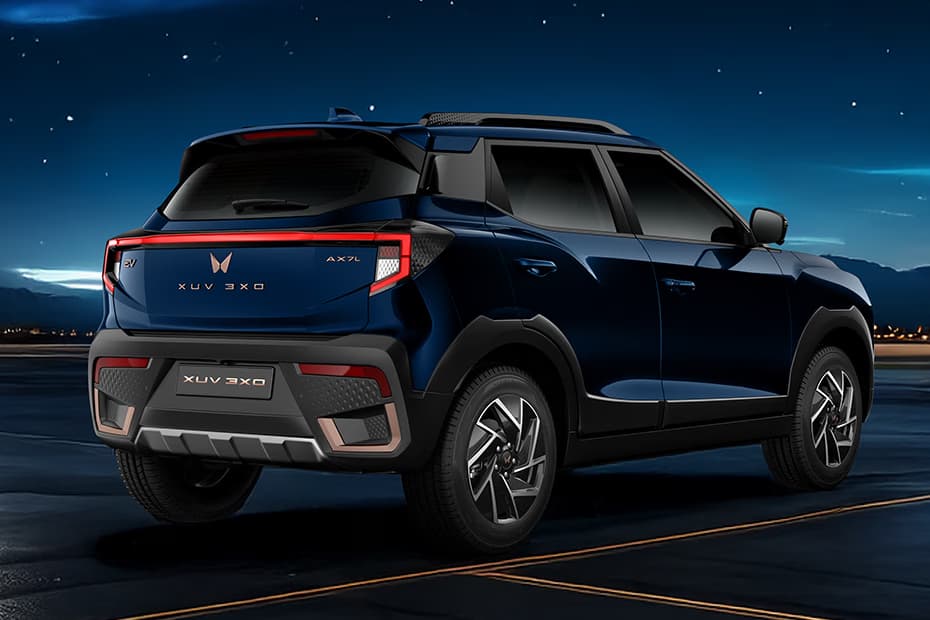 Rear Right Three Quarter View